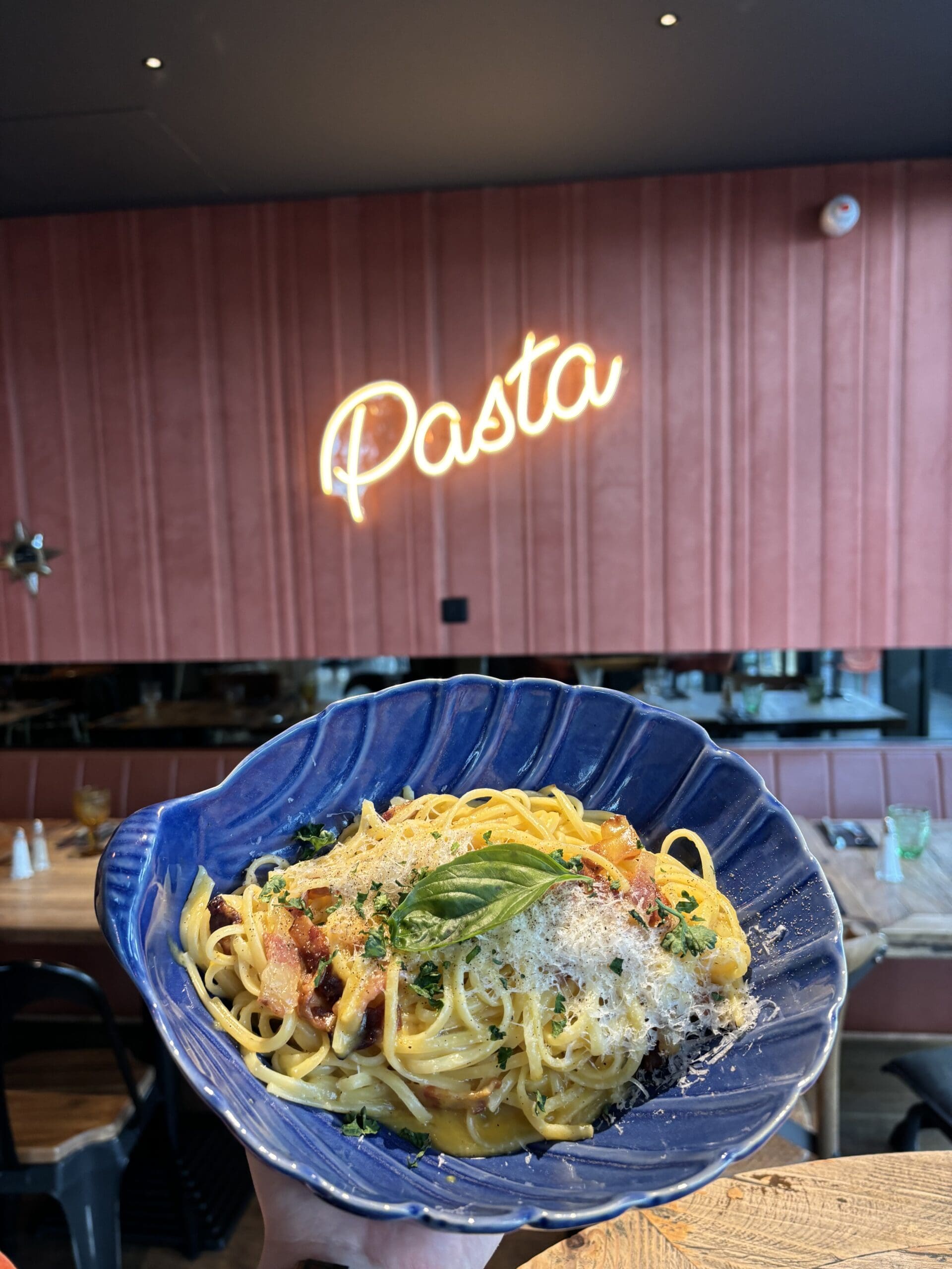 Pâtes carbonara servies dans notre restaurant italien à Amnéville