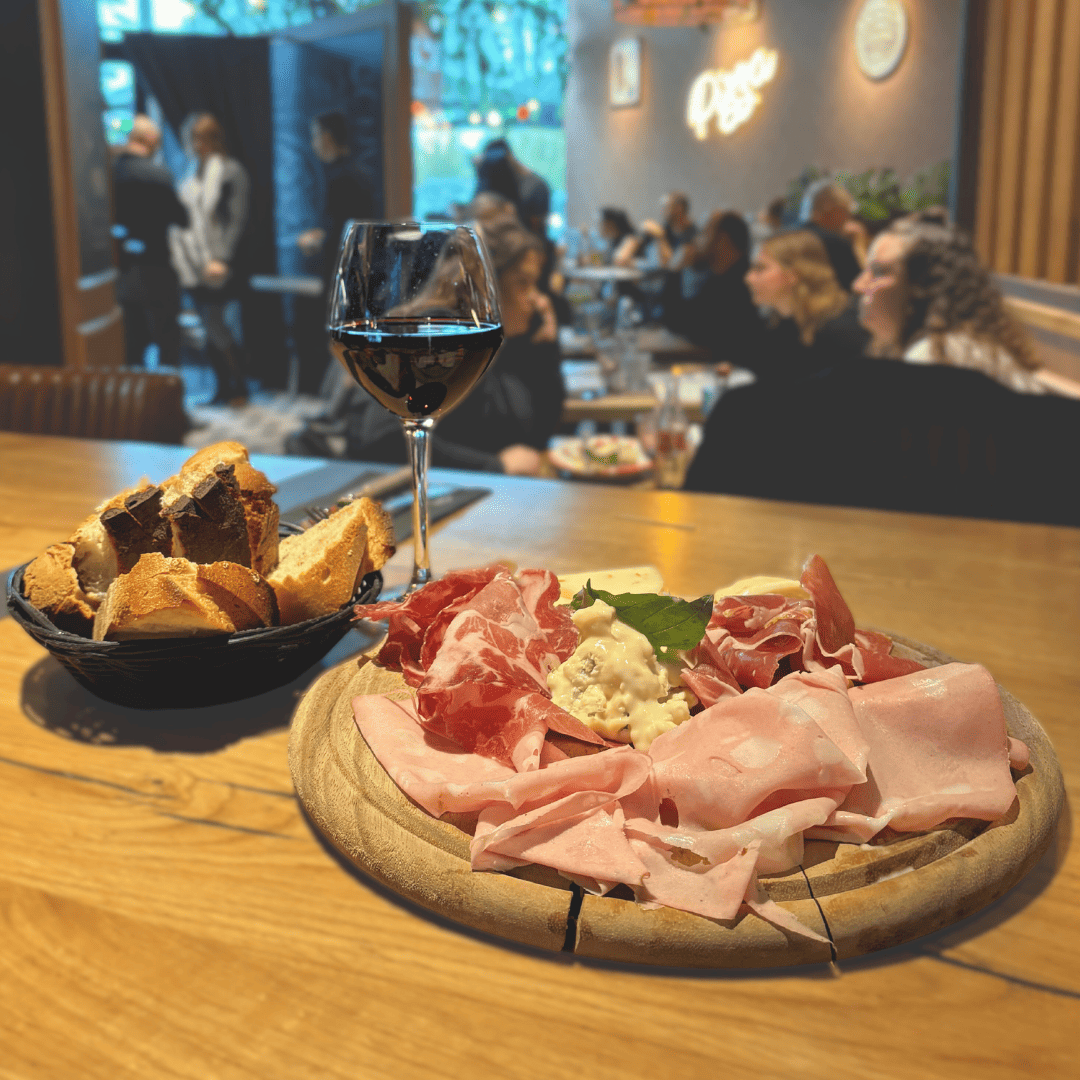 Assortiment de charcuterie italienne au restaurant Queen Mamma à Peltre / Ars-Laquenexy