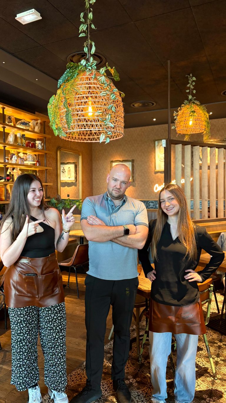 Instagram post from queen_mamma_pizza. This post is in position 2.