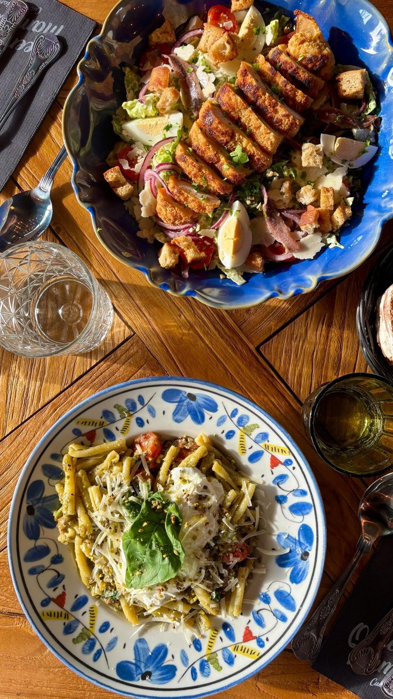 Instagram post from queen_mamma_pizza. This post is in position 1.