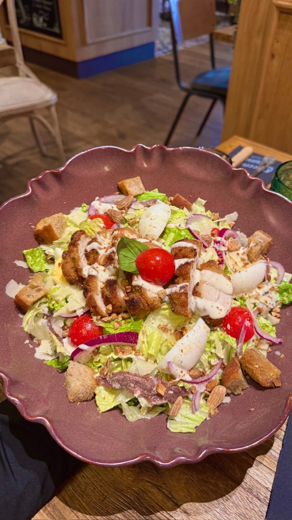 Instagram post from queen_mamma_pizza. This post is in position 2.