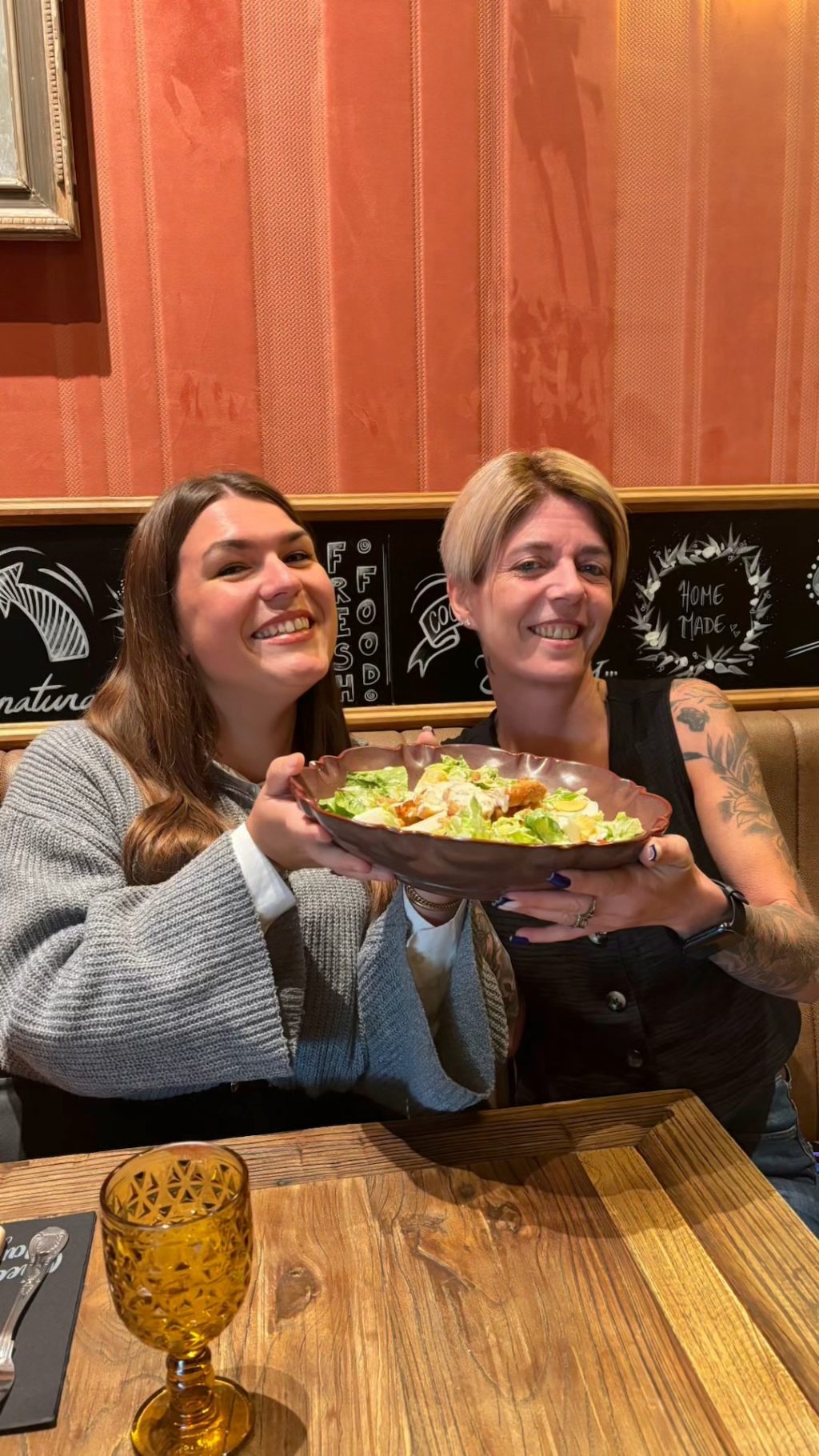 Instagram post from queen_mamma_pizza. This post is in position 1.