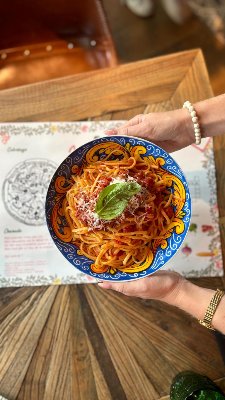 Instagram post from queen_mamma_pizza. This post is in position 1.