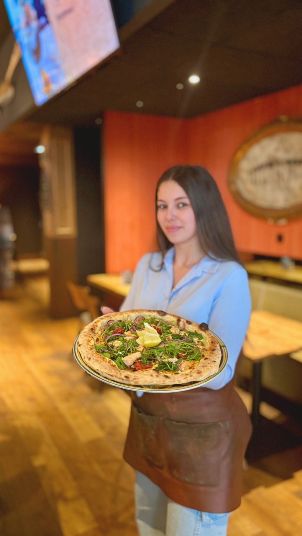 Instagram post from queen_mamma_pizza. This post is in position 5.