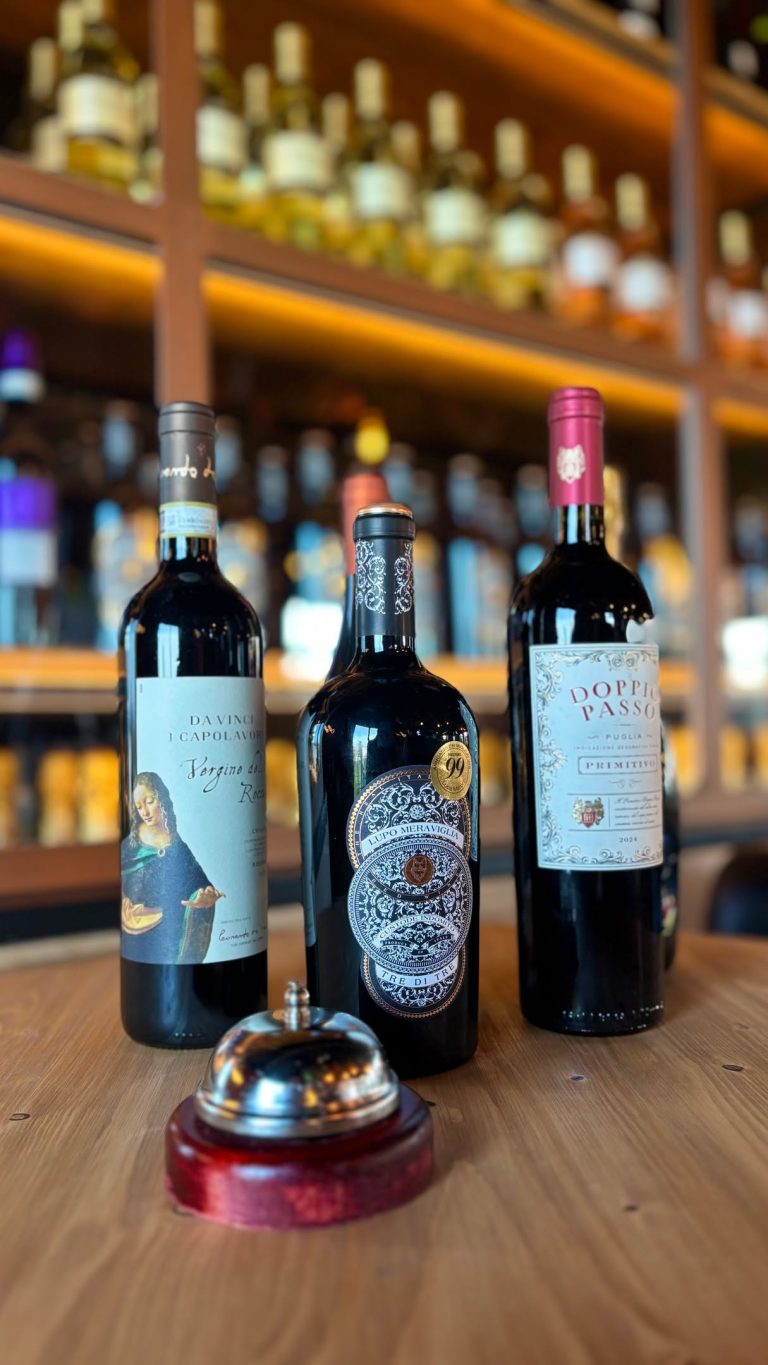 Instagram post from queen_mamma_pizza. This post is in position 1.