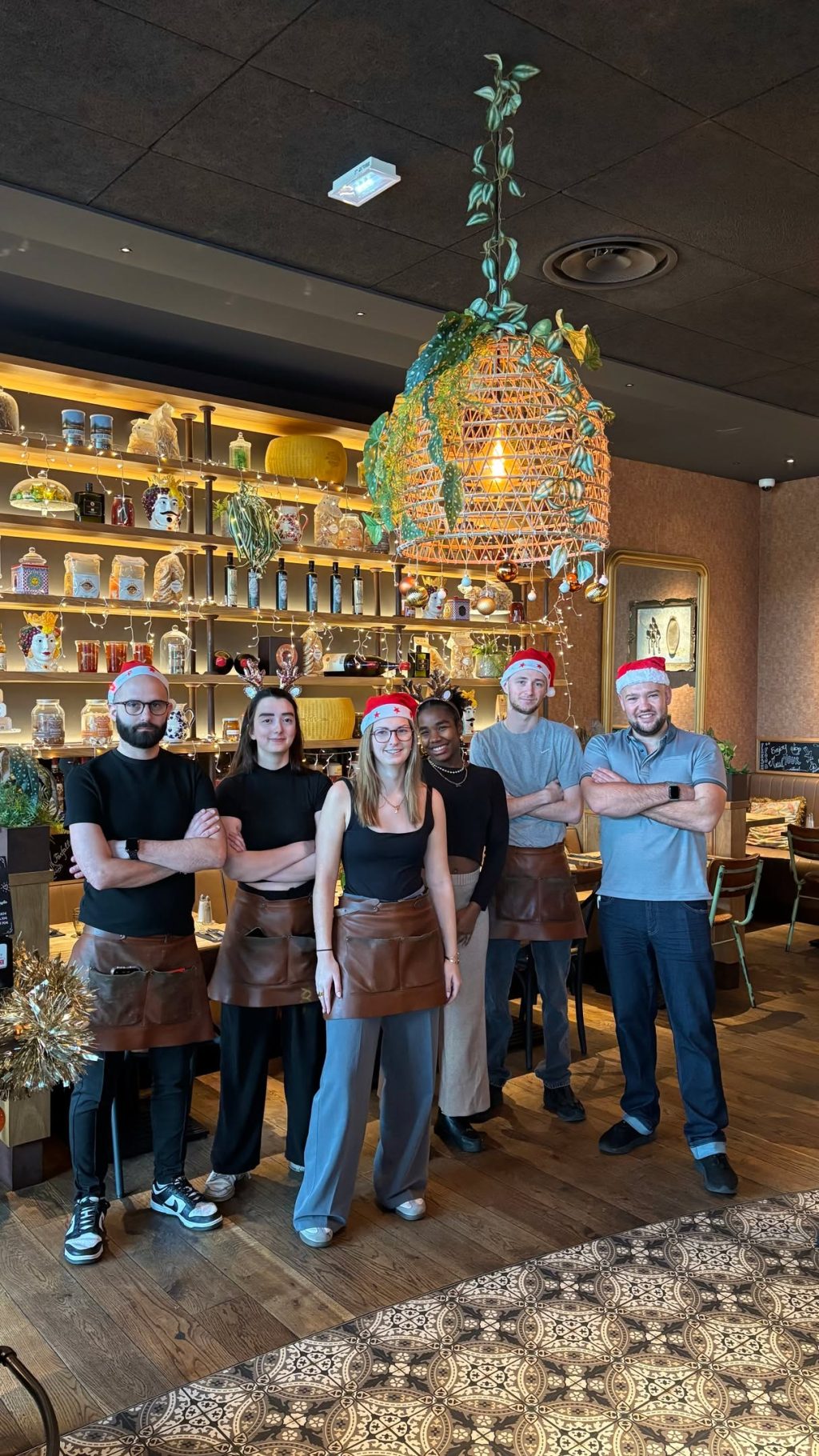 Instagram post from queen_mamma_pizza. This post is in position 9.